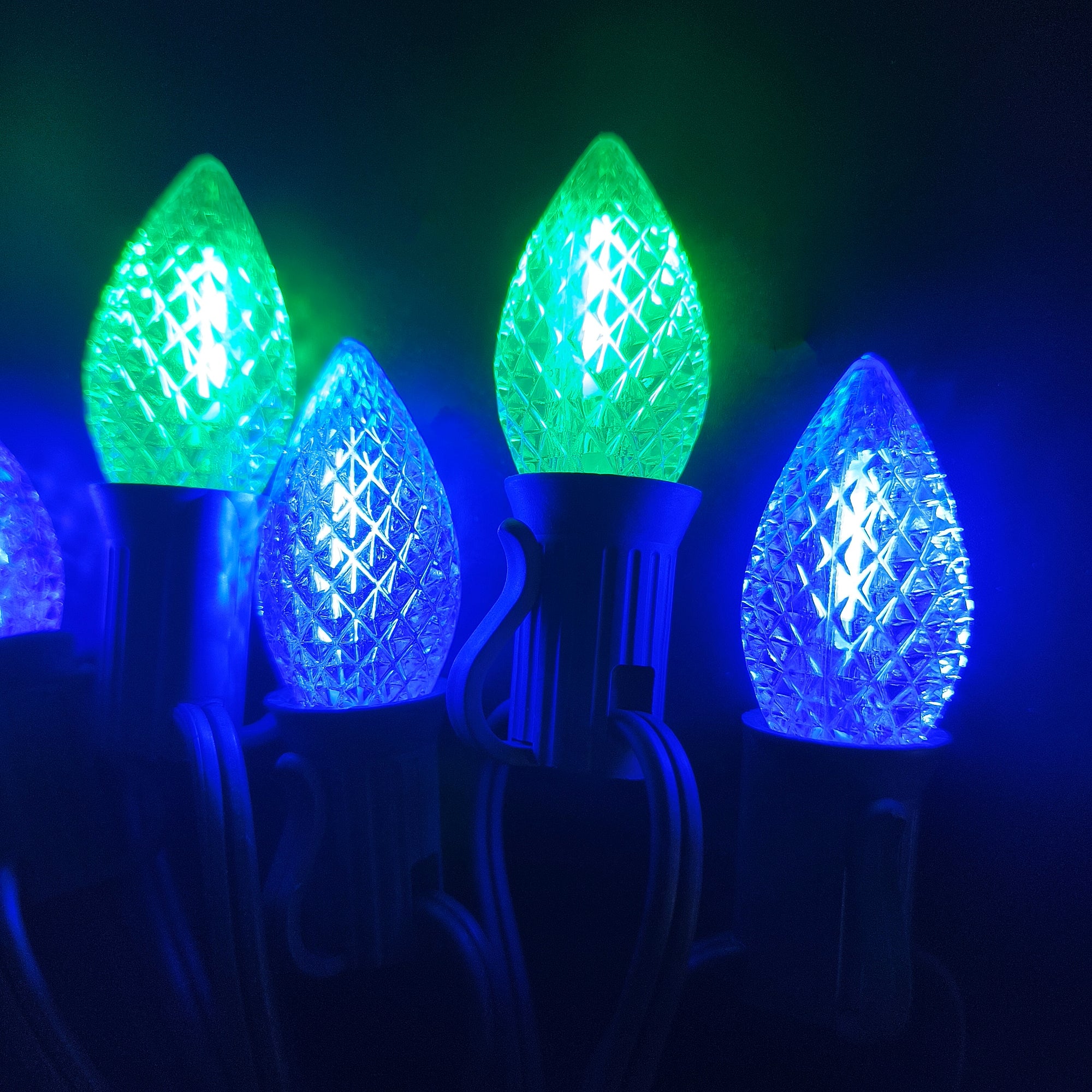 Commercial Grade Blue Green C7 LED Christmas Lights 25Ft 25 Bulbs on White Wire