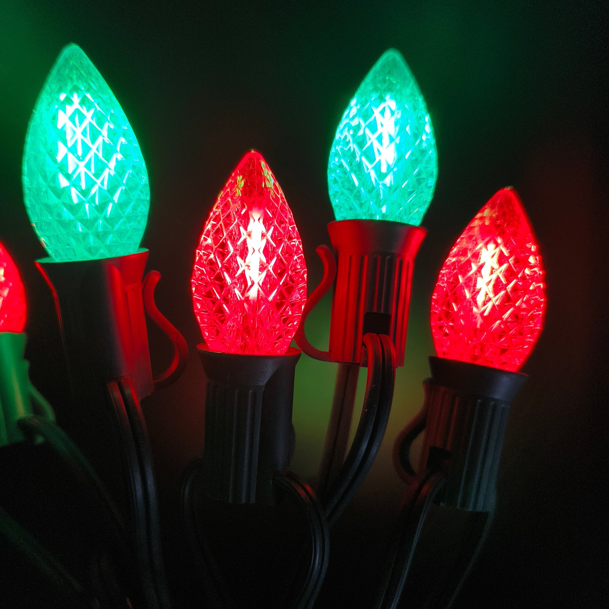 Commercial Grade Red Green C7 LED Christmas Lights 25Ft 25 Bulbs on Green Wire