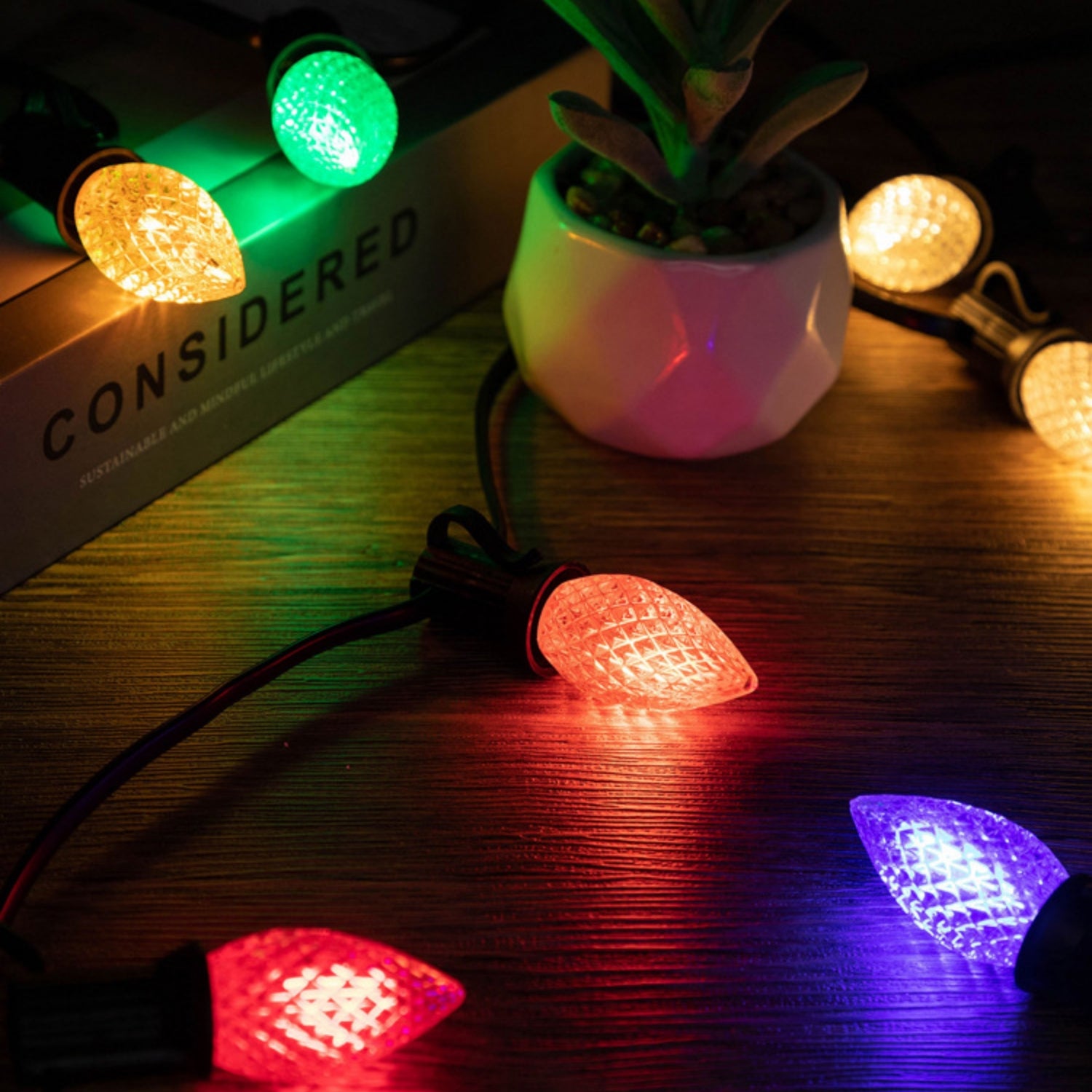 120V C7/E12 LED Replacement Christmas Faceted Light Bulb, Multicolor