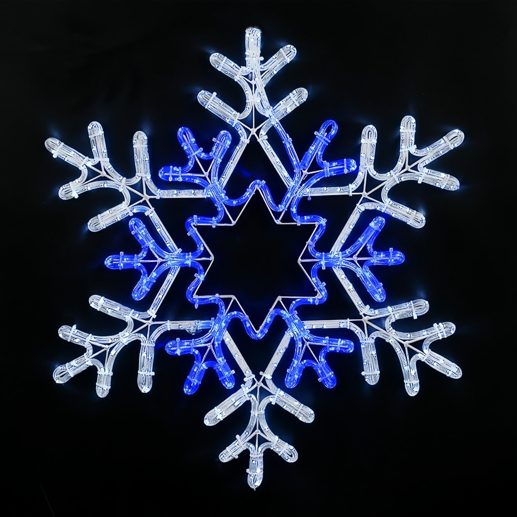 120V Large LED Snowflake Christmas Lights Outdoor Waterproof in Blue White Light