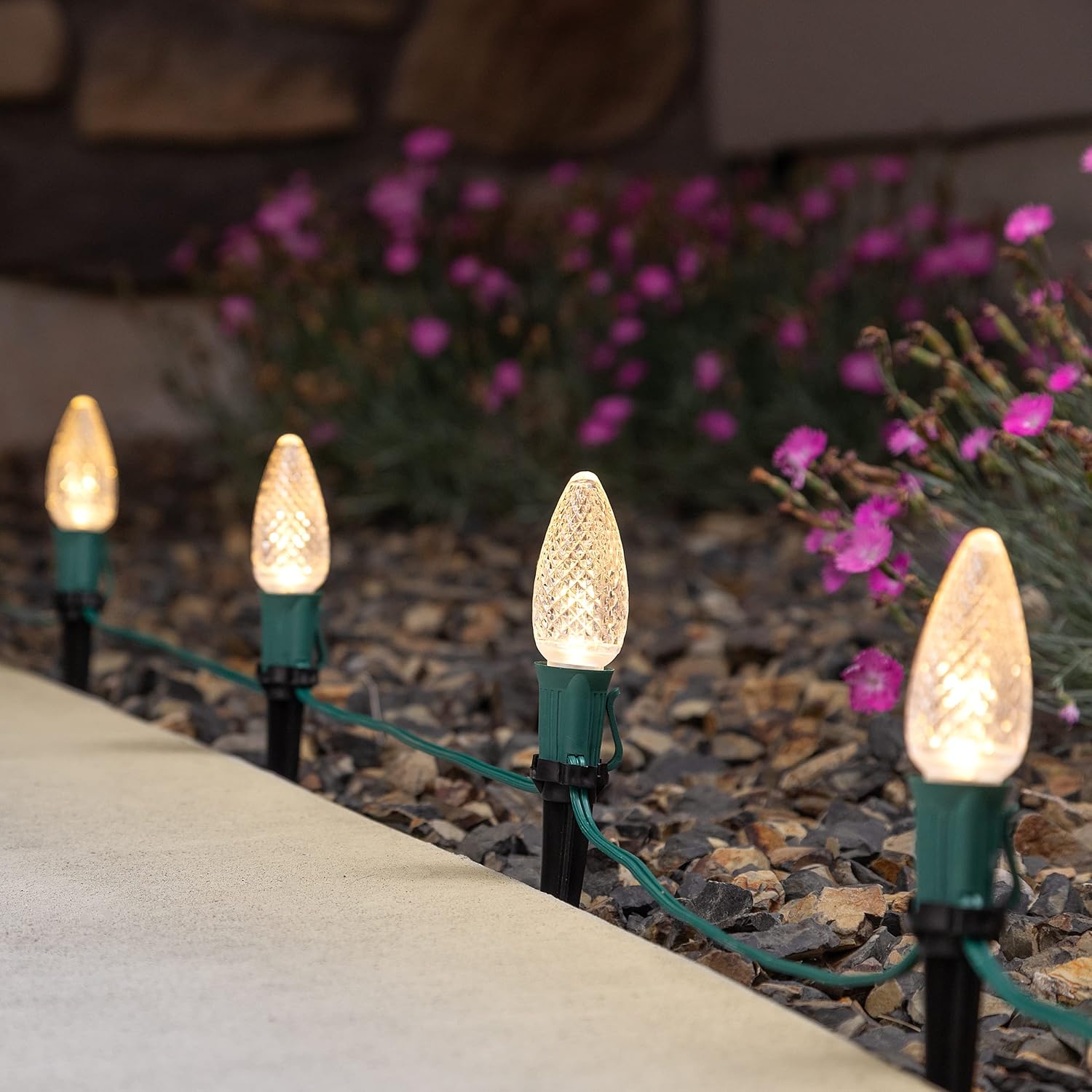 25 Pack Universal 5-Inch Outdoor Light Stakes for C9 or C7 Light Sockets