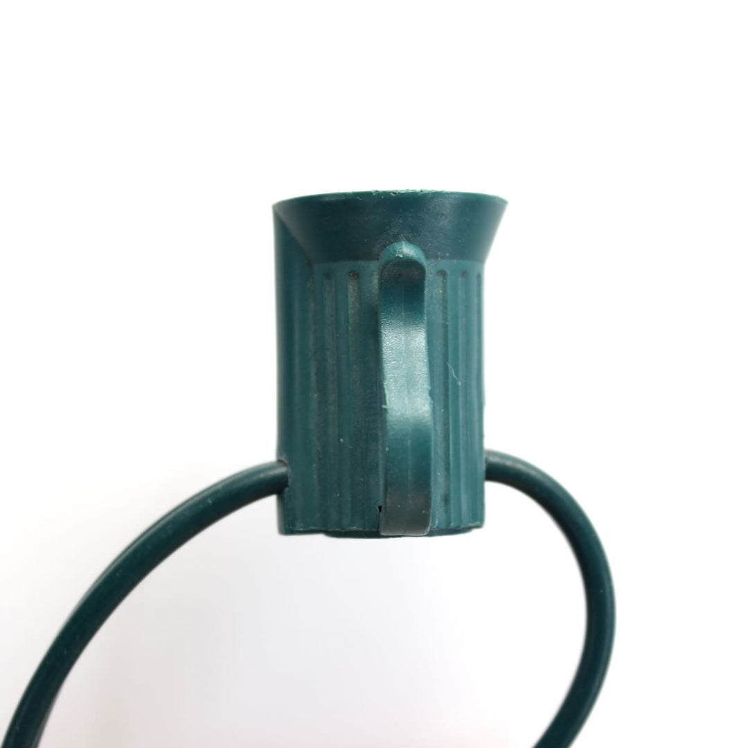 C7 Socket Stringer Bulk Reel 18AWG SPT-1 Green Wire 1000' 12'' Spacing, E12 Base